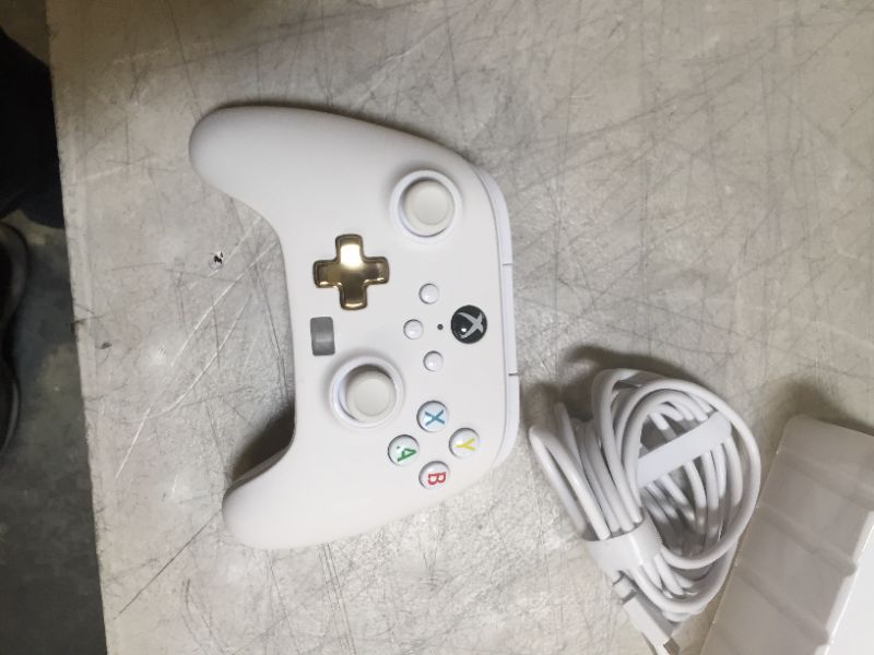 Photo 3 of Enhanced Wired Controller for Xbox Series X|S - Mist
