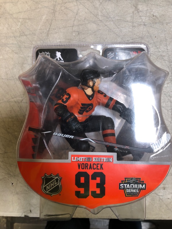 Photo 1 of Jakub Voracek (philadelphia Flyers) Le Stadium Series 6" Figure Imports Dragon
