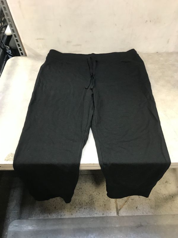 Photo 1 of Hanes Women's Black Sweats Large