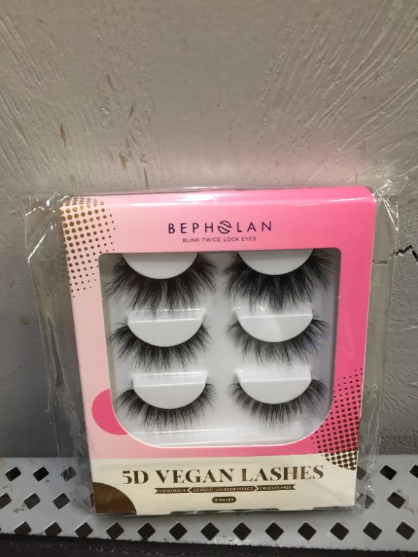 Photo 2 of BEPHOLAN FALSE VEGAN EYELASHES  3 PAIRS