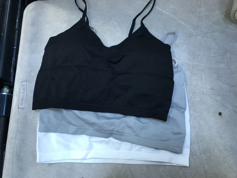 Photo 2 of Lemef Yoga Sports Bras Workout Crop Tops for Women with Removable Pads SIZE LARGE
