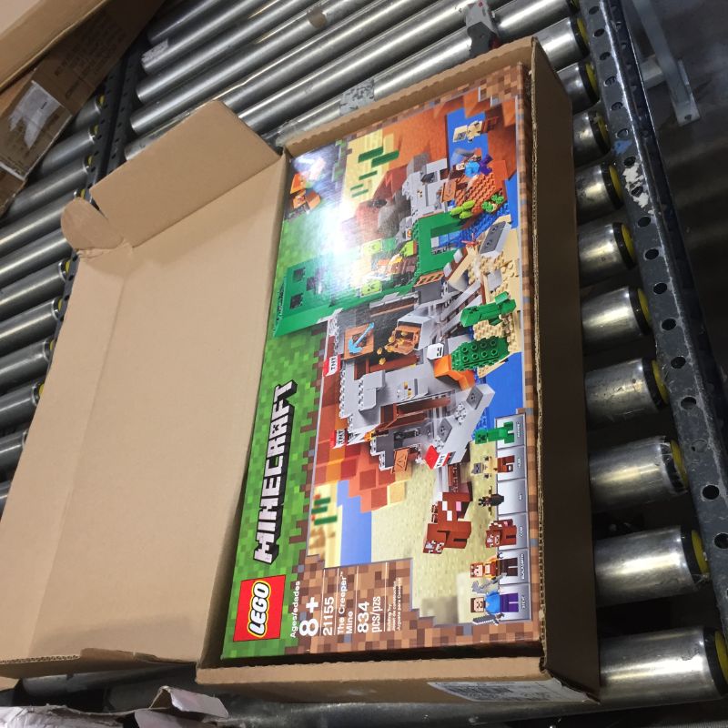 Photo 4 of LEGO Minecraft The Creeper Mine 21155 Building Kit (834 Pieces)
