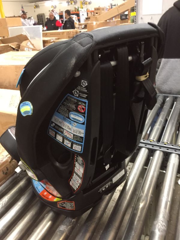 Photo 1 of Graco 4ever DLX 4-in-1 Convertible Car Seat - Zagg