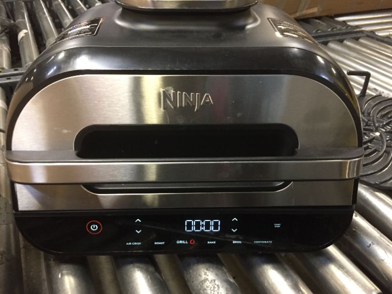 Photo 3 of Ninja FG551 Foodi Smart XL 6-in-1 Indoor Grill with Air Fry, Roast, Bake, Broil & Dehydrate, Smart Thermometer, Black/Silver
