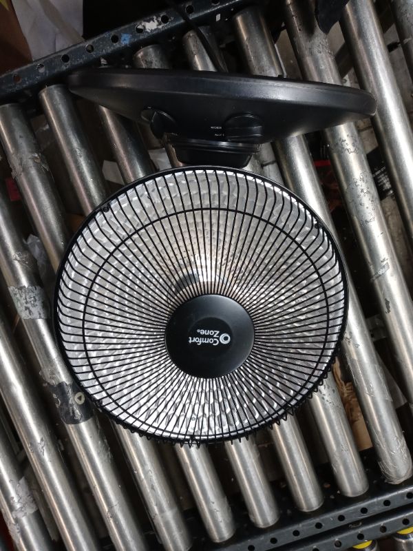 Photo 2 of Comfort Zone 700/1000-Watt Oscillating Parabolic Dish Radiant Electric Portable Space Heater , Black
