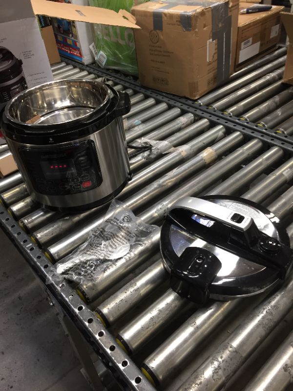 Photo 1 of GoWISE USA 8 qt. Stainless Steel Electric Pressure Cooker with Stainless Steel Pot