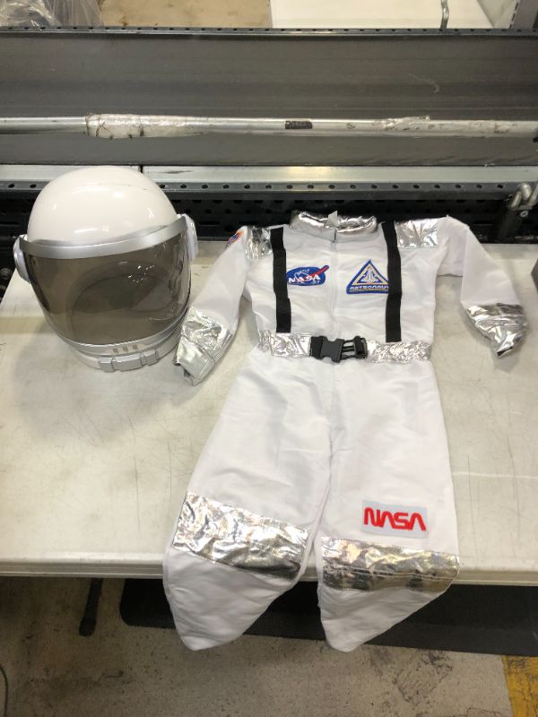 Photo 2 of Astronaut NASA Pilot Costume with Movable Visor Helmet for Kids
Size: 3T