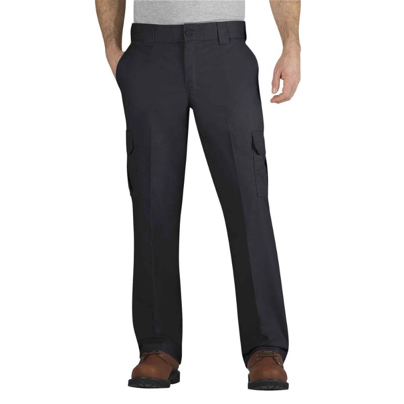 Photo 1 of Dickies Men's FLEX Regular Fit Straight Leg Cargo Pants  size 34X32  