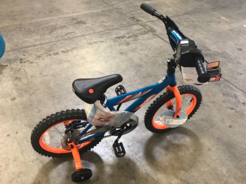 Photo 3 of Dynacraft 16" Hot Wheels Boy's Bike with Rev Grip, Blue
