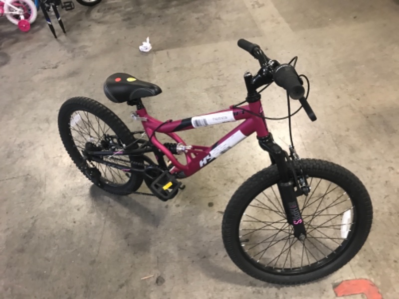 Photo 1 of 20inch Hyper Swift Magenta Girls Bike

