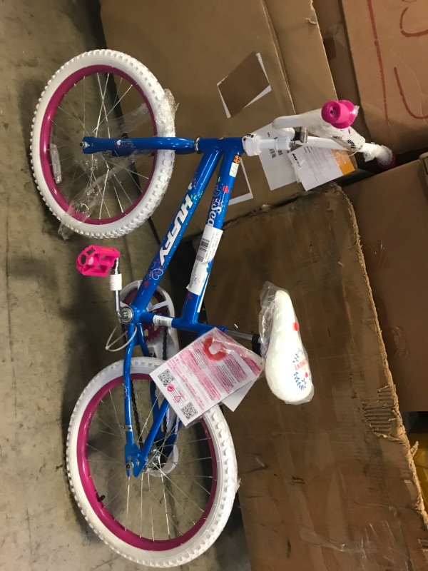 Photo 2 of Huffy 20" Sea Star Girls'' Bike, Blue and Pink
