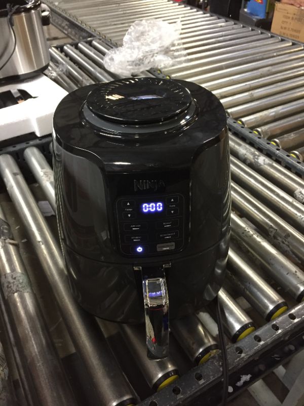 Photo 4 of Ninja AF101 Air Fryer, 4 Qt, Black/gray
