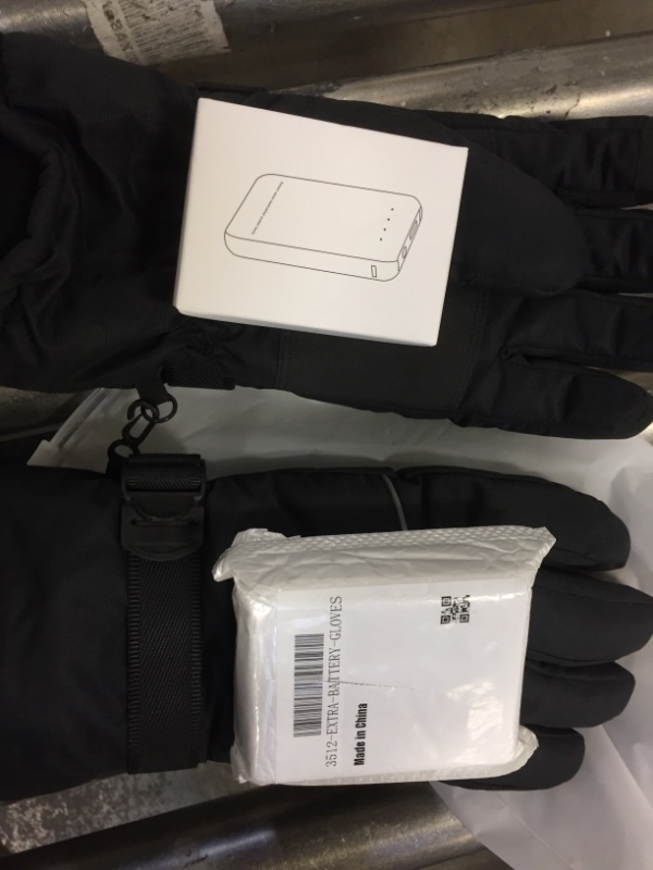 Photo 2 of   Weston Premium Waterproof/Snowproof Heated Gloves
