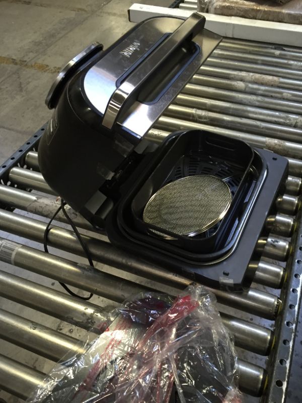 Photo 1 of Ninja FG551 Foodi Smart XL 6-in-1 Indoor Grill with Air Fry, Roast, Bake, Broil & Dehydrate, Smart Thermometer, Black/Silver
