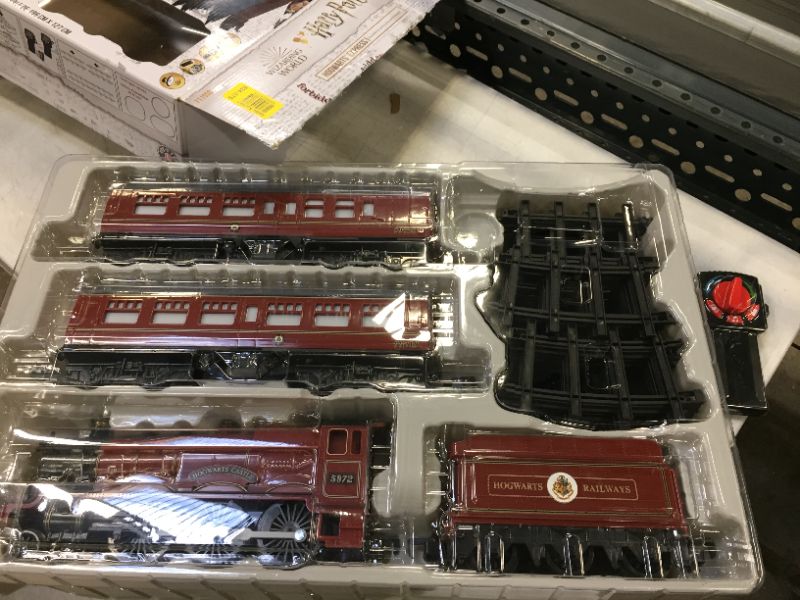 Photo 3 of Lionel Hogwarts Express Ready-to-Play 4-6-0 Set, Battery-powered Model Train Set with Remote