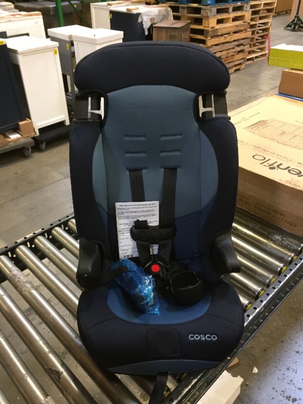 Photo 2 of Cosco Finale Dx 2-In-1 Combination Booster Car Seat, Sport Blue
