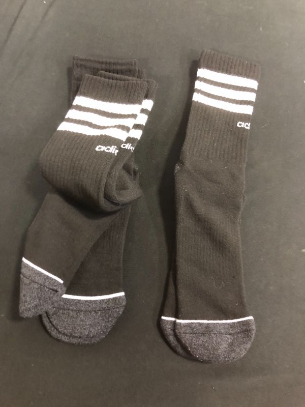 Photo 1 of 3 PAIR MEN'S ANKLE SOCKS SIZE LARGE