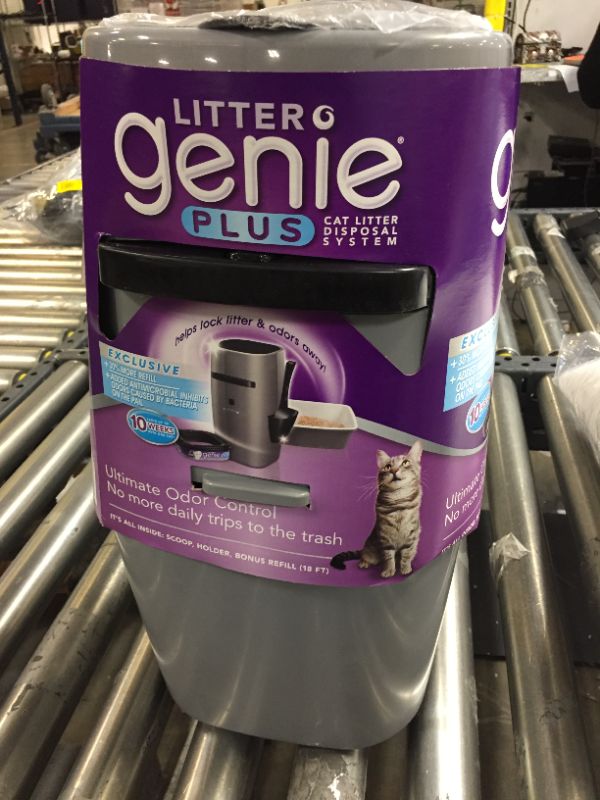 Photo 2 of Litter Genie Plus Cat Litter Disposal System Silver