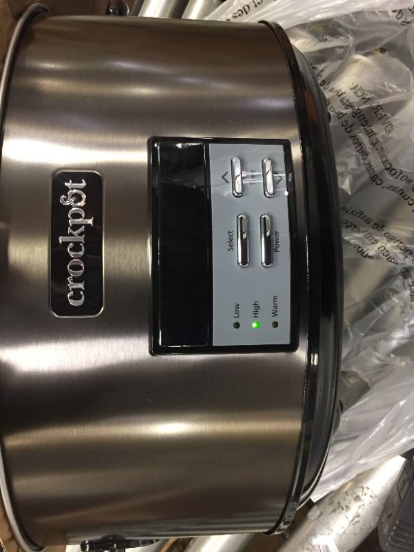 Photo 2 of Crock-Pot Digital Slow Cooker - 8 qt - Black Stainless, DIGITAL DISPLAY DOES NOT COME ON BUT POWER LIGHT DOES 