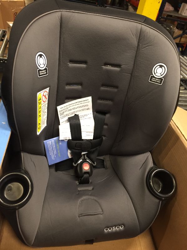 Photo 2 of Cosco Apt 50 Convertible Car Seat (Black Arrows)