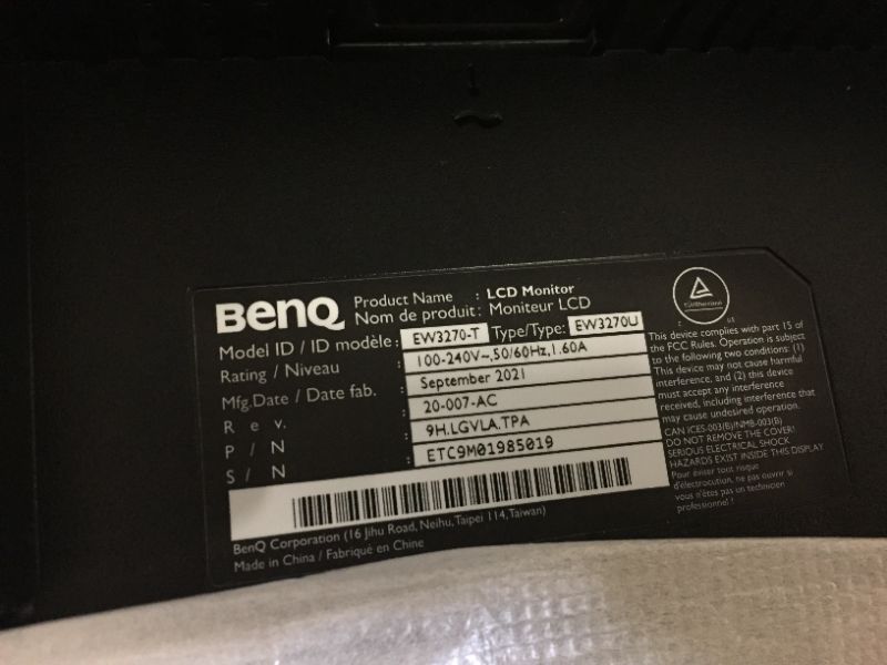 Photo 3 of BenQ EW3270U 32" 3840x2160 4K VA 4ms 2x HDMI HDR10 LED LCD monitor Speaker USB-C
