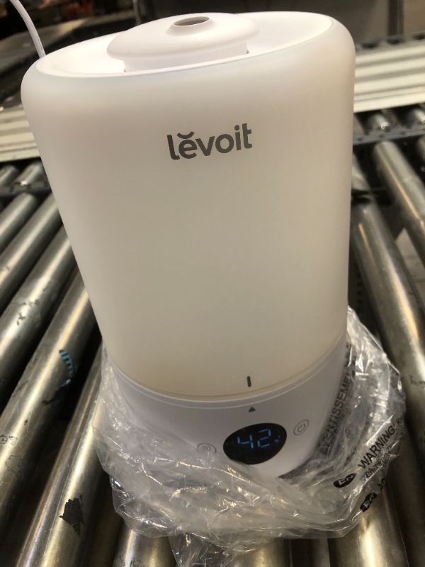 Photo 3 of LEVOIT Humidifiers for Bedroom, Cool Mist Top Fill for Baby Nursery Kids and Plants with Essential Oils, Ultrasonic, Smart Control with Constant Humidity, Super Quiet, Easy Clean, BPA Free, 3L, White