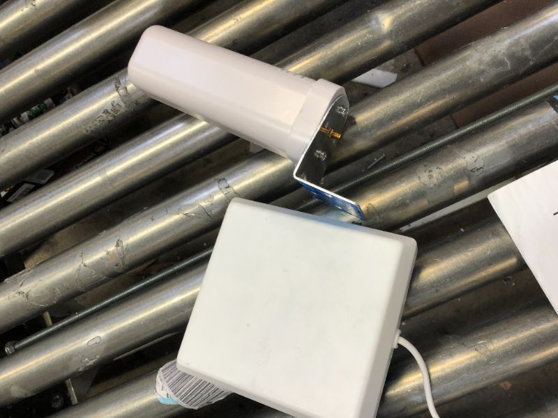 Photo 1 of Cell Phone Signal Booster Kit 700/850/1700/1900MHz Repeater Boost Voice and Data
