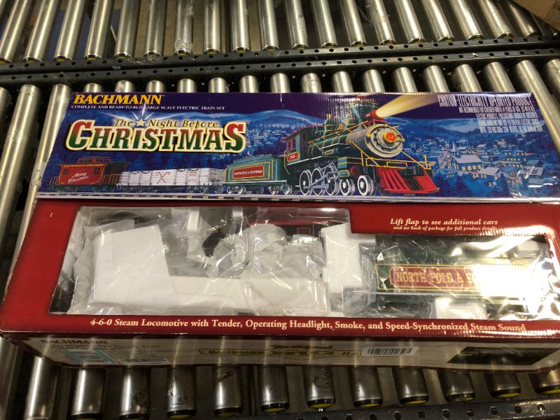 Photo 4 of Bachmann Trains - Night Before Christmas Ready To Run Electric Train Set - Large "G" Scale
