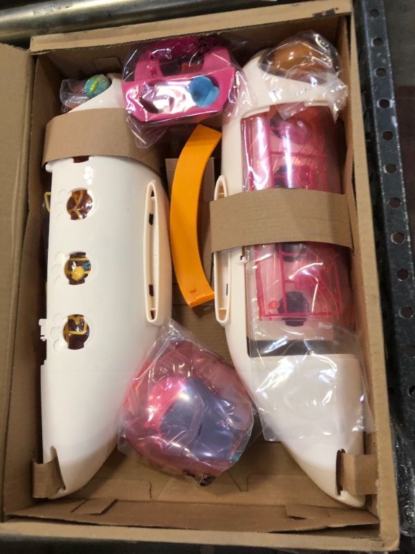 Photo 1 of Littlest Pet Shop Pet Jet Playset Toy, Includes 4 Pets, Adult Assembly Required (No Tools Needed), Ages 4 and Up (Amazon Exclusive) Pink
