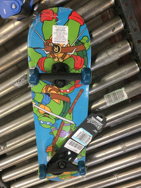 Photo 2 of PlayWheels Teenage Mutant Ninja Turtles 28" Skateboard, Turtle Time
