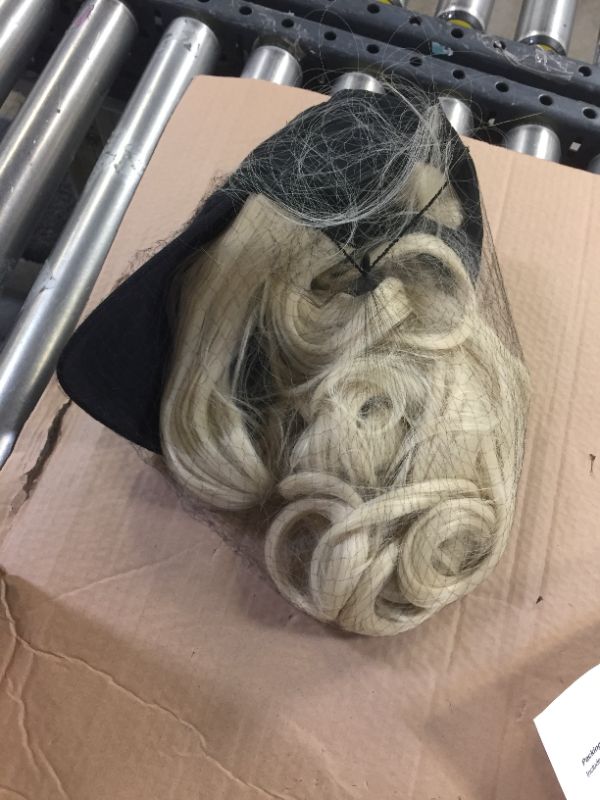 Photo 2 of Baseball Cap with Hair Extensions Synthetic Hair Wig Baseball Hat with Hair Attached Long Wavy Adjustable Wave Hairpiece With Baseball Hat Cap Wig for Women #16P613 sandy blonde mix bleach blonde
