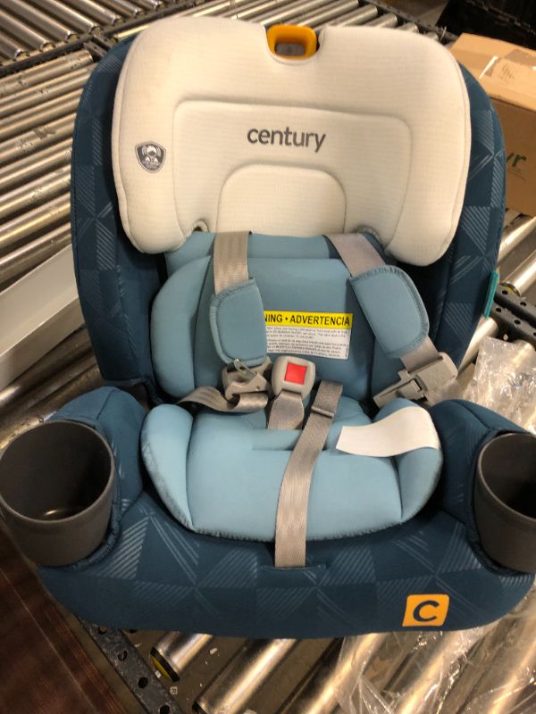 Photo 1 of KIDS CAR SEAT UNKNOWN MODEL 