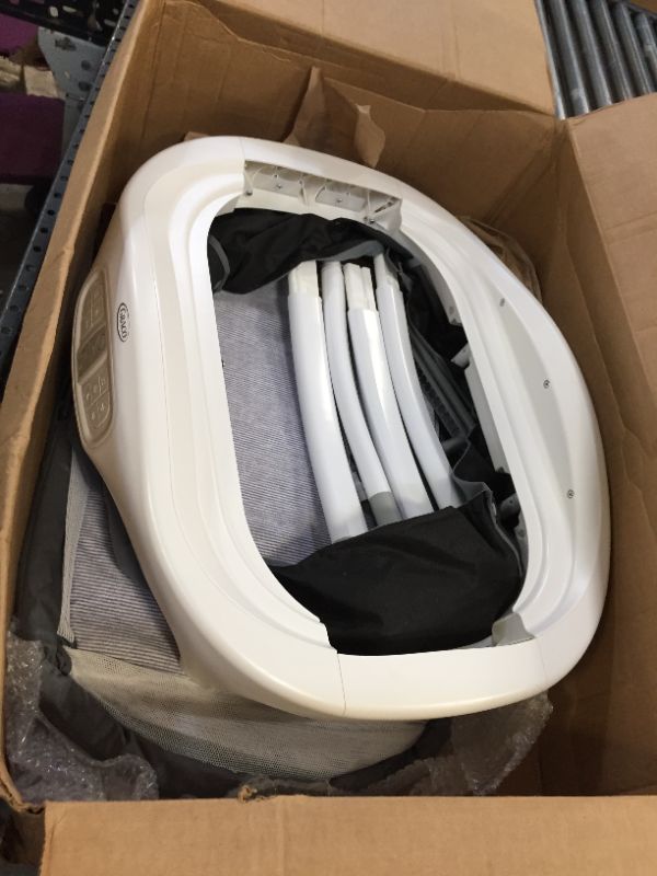 Photo 1 of GRACO BASSINET 