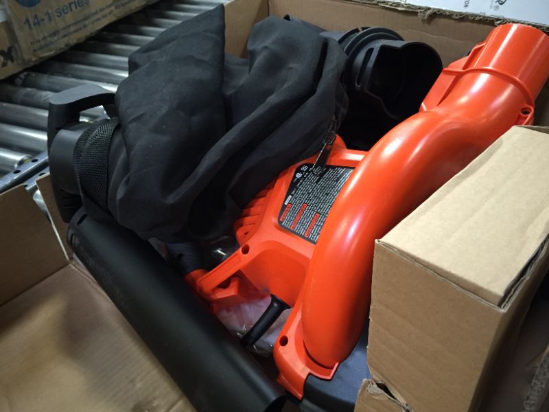 Photo 4 of BLACK+DECKER Leaf Blower & Leaf Vacuum, 3-in-1, 12-Amp, 250-MPH, 400-CFM (BV6000)
