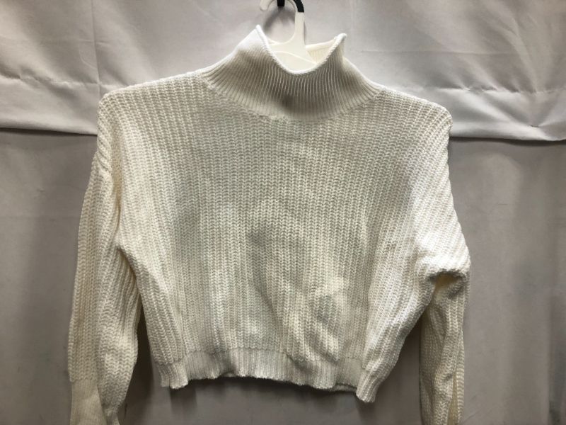 Photo 3 of Drumroll - Turtleneck Ribbed Crop Sweater Size L