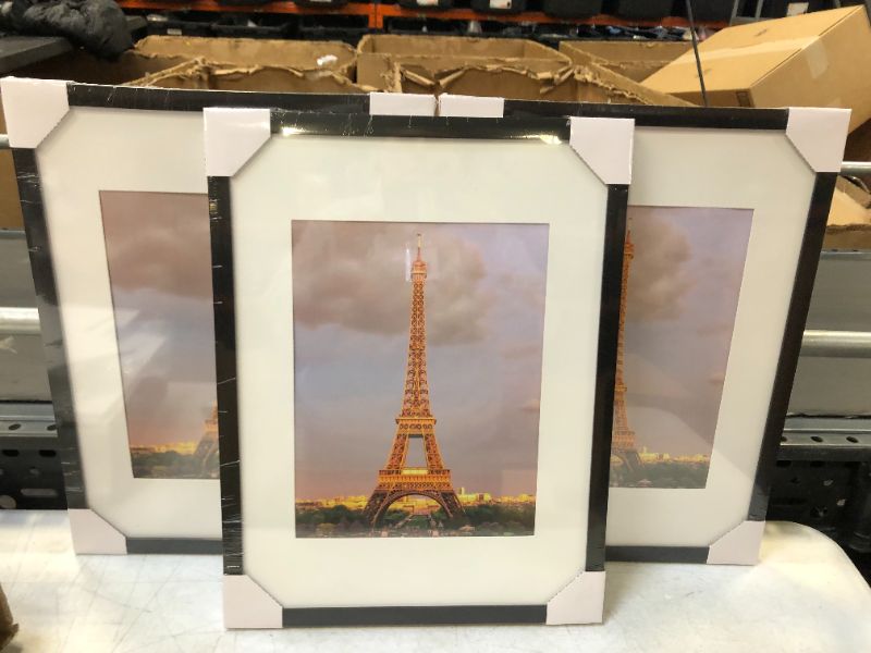 Photo 1 of  picture frame set 3 pcs medium size 