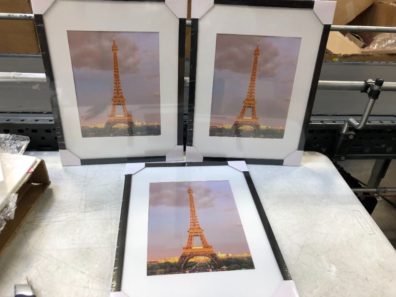 Photo 1 of  picture frame set 3 pcs medium size 