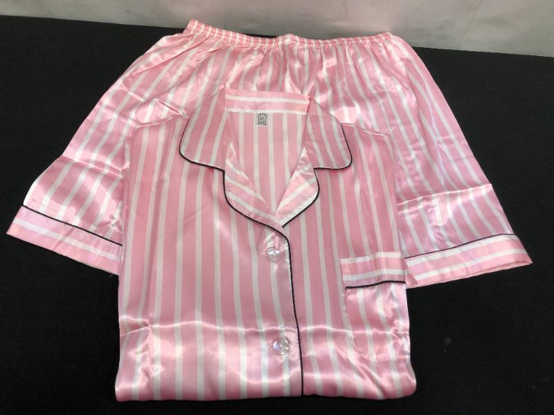 Photo 1 of  2 pcs xl pajamas set 