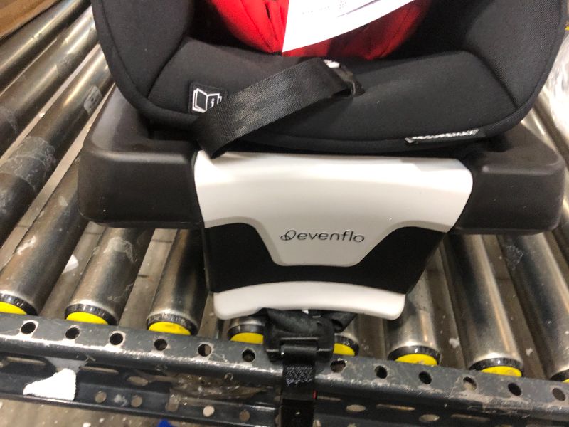 Photo 4 of Evenflo Gold SecureMax Smart Infant Car Seat with SafeZone Load Leg
