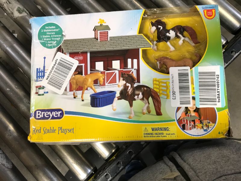Photo 2 of Breyer Stablemates Red Stable and Horse Set | 12 Piece Play set with 2 Horses | 11.5"L x 7.5"W x 9.25"H | 1:32 Scale | Model #59197
