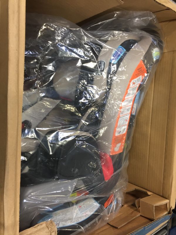 Photo 1 of Graco - Extend2Fit 3-in-1 Car Seat - Stocklyn
