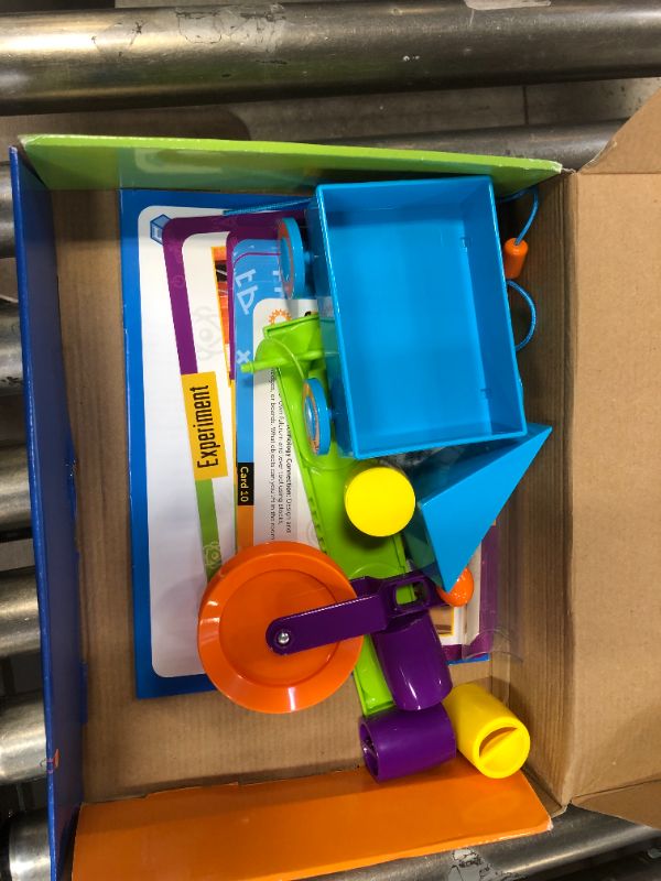 Photo 2 of Simple Machines STEM Activity Set