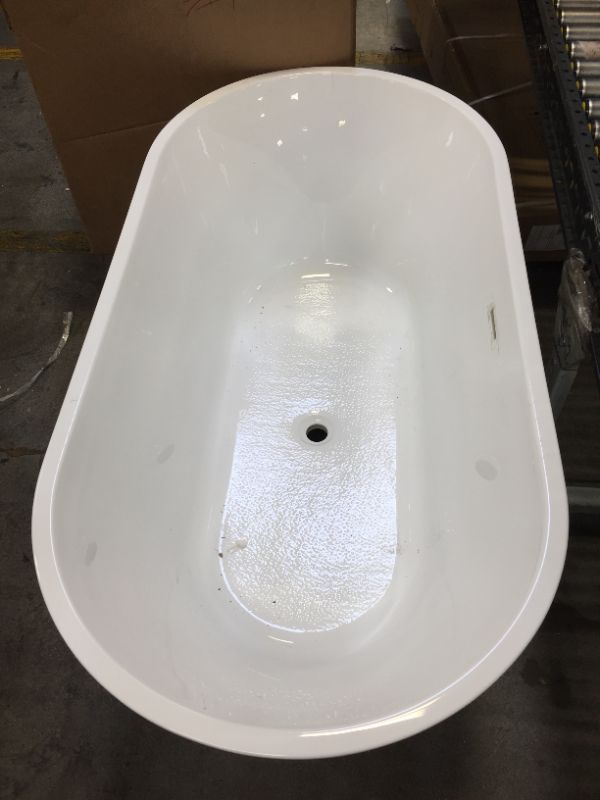 Photo 2 of 59in L x 30in W x 23in H White Oblong Bath Tub 