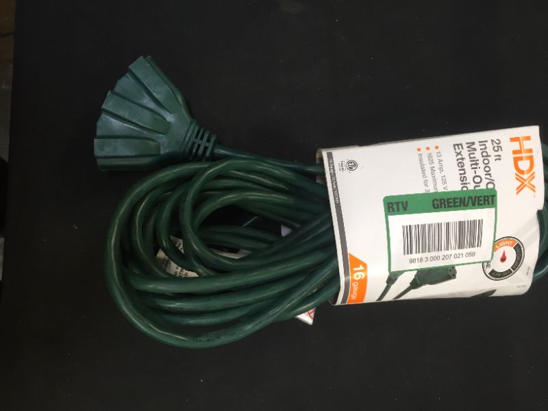 Photo 2 of 25 ft. 16/3 Fan-Tap Landscape Extension Cord, Green
