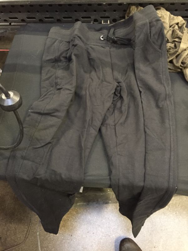 Photo 1 of Hanes Large women's black sweatpants
