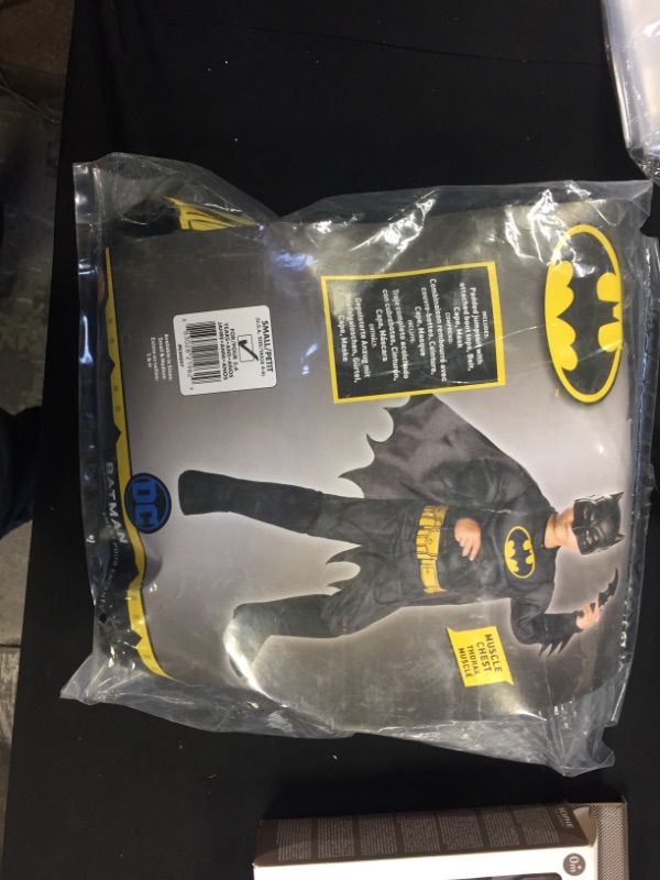 Photo 2 of Rubie's Boys DC Comics Deluxe Batman Costume, Small, Multicolor
