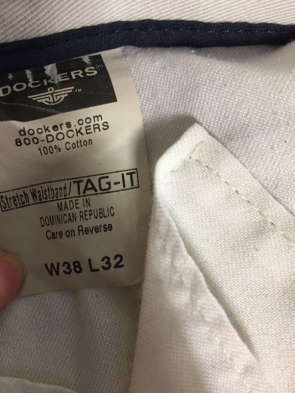 Photo 1 of MENS DRESS PANTS LIGHT COLOR SIZE IN PICTURE 