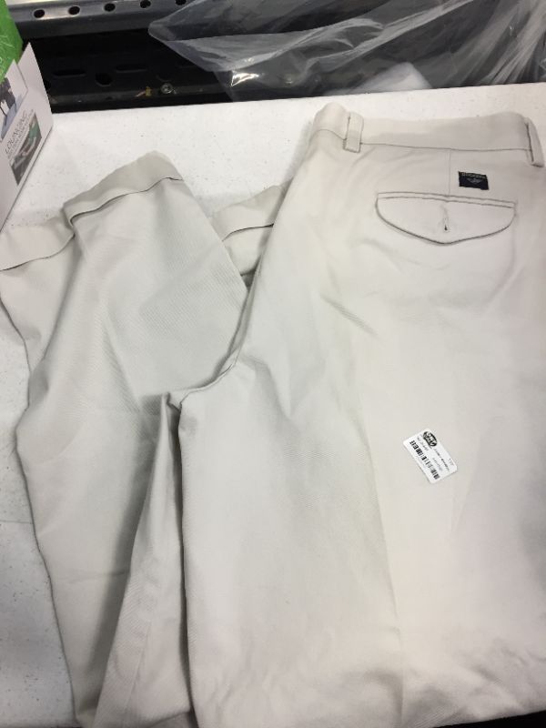 Photo 1 of MENS DRESS PANTS LIGHT COLOR SIZE IN PICTURE 
