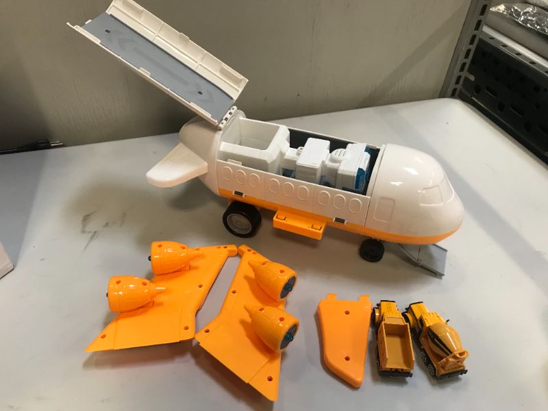 Photo 1 of Airplane toy 