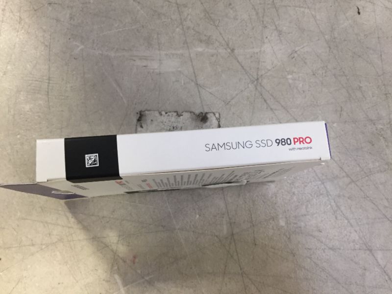 Photo 4 of Samsung Electronics 980 PRO SSD with Heatsink 1TB PCIe Gen 4 NVMe M.2 Internal Solid State Hard Drive, Heat Control, Max Speed, PS5 Compatible, MZ-V8P1T0CW
